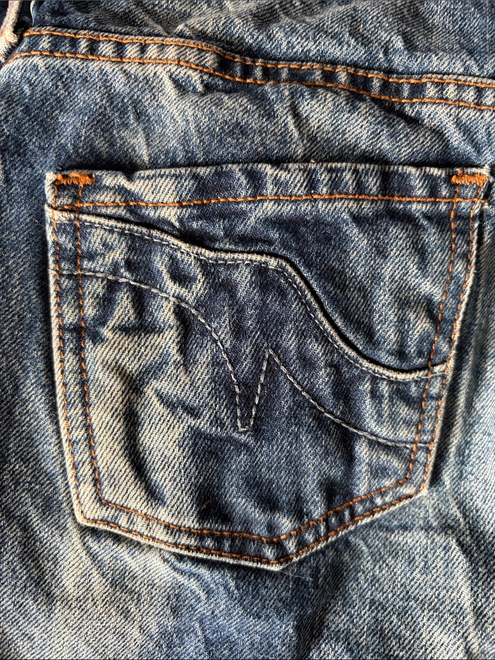Revice Low Rise Victoria Jeans - Picture 9 of 9